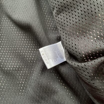2000s Arc‘Teryx Bright Red Rainjacket - Image 7