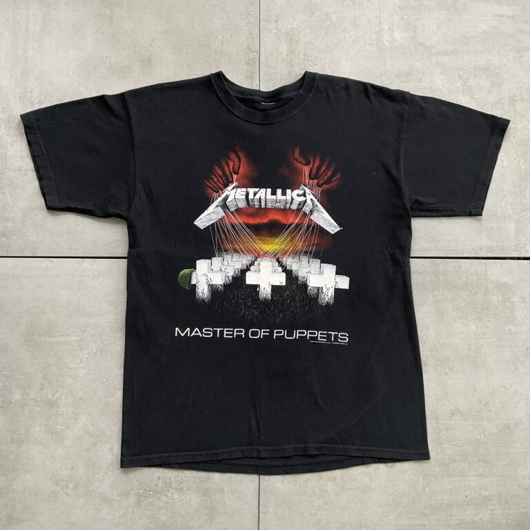 2000s Metallica Master Of Puppets T-Shirt