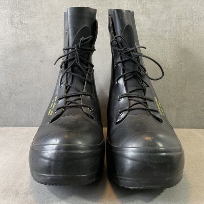 1986 Cold Weather Bunny Boots - Image 4