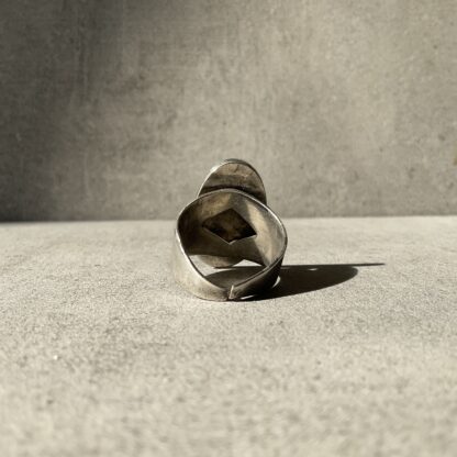 Vintage Bear Paw Silver Ring - Image 6
