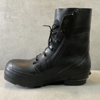 1986 Cold Weather Bunny Boots - Image 3