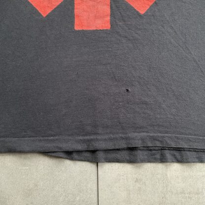1995 Red Hot Chili Peppers World Tour T-Shirt - Image 2