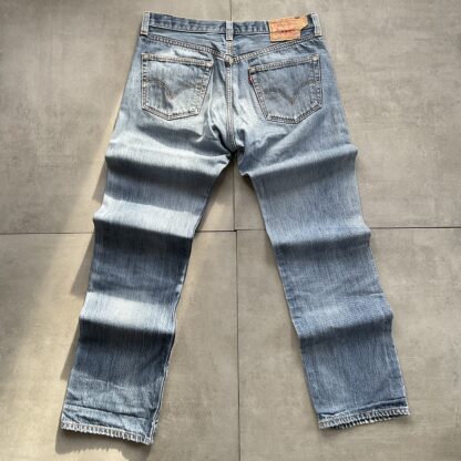 1989 Levis 501 Light Washed Jeans - Image 3