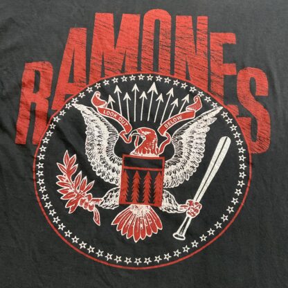 1990s Ramones Look Out Below T-Shirt - Image 5