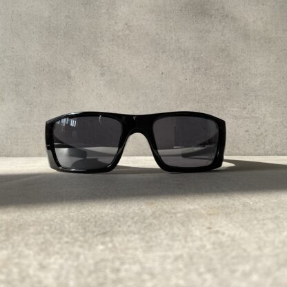 2000s Oakley Fuell Cell Jupiter Sunglasses - Image 2