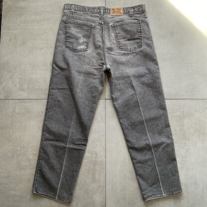 1995 Levis 540 Pleated Jeans - Image 5
