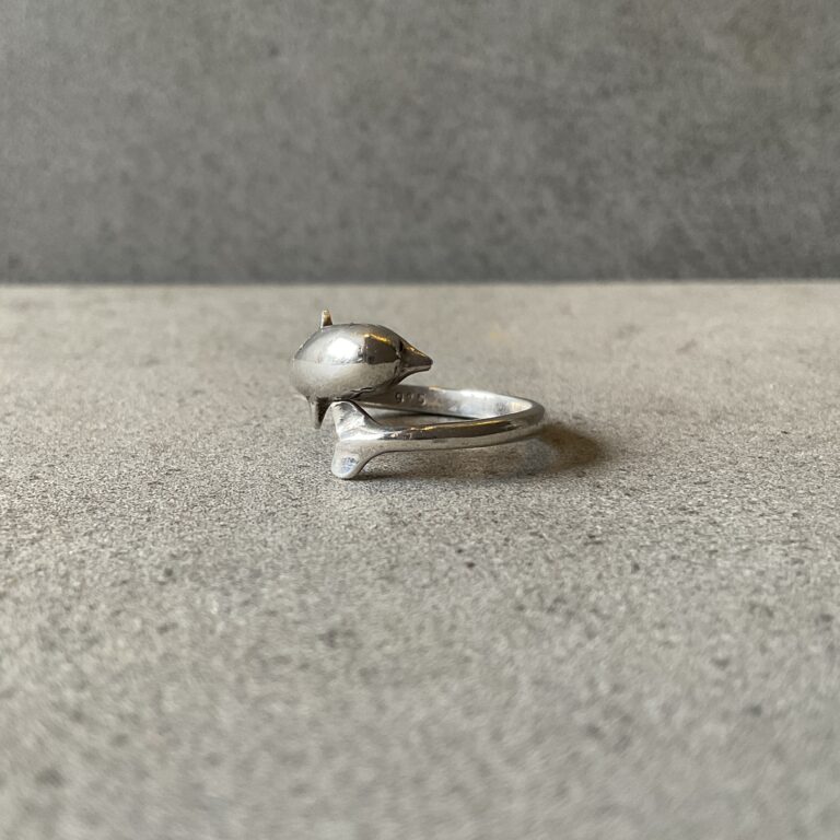 Vintage S925 Dolphin Ring
