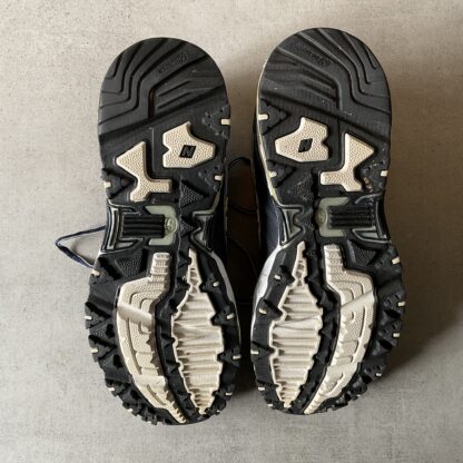 2000s New Balance 805 All Terrain Sneakers - Image 6