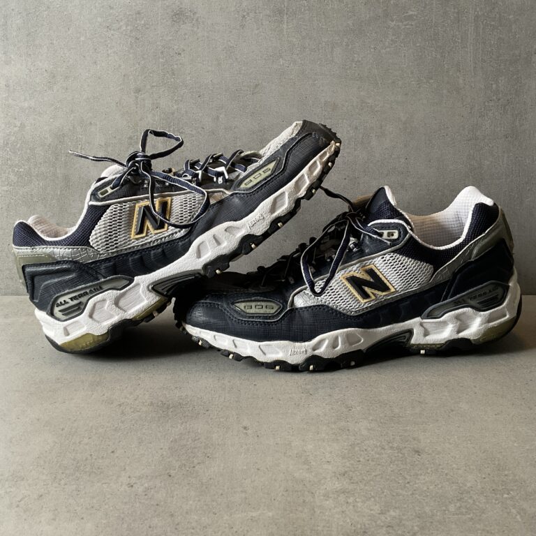 2000s New Balance 805 All Terrain Sneakers